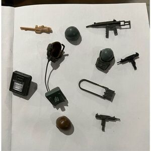 Vintage G.I. Joe accessories lot of 10